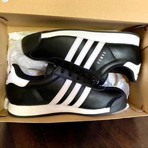 Adidas Samoa (Black)